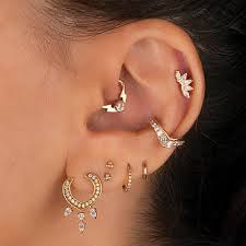 oor piercing helix