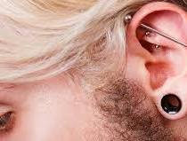 Stijlvolle Kraakbeen Oorbel: Een Unieke Toevoeging aan Jouw Look