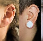 Stijlvolle Helix Piercing: Een Oorbel Bovenin je Oor