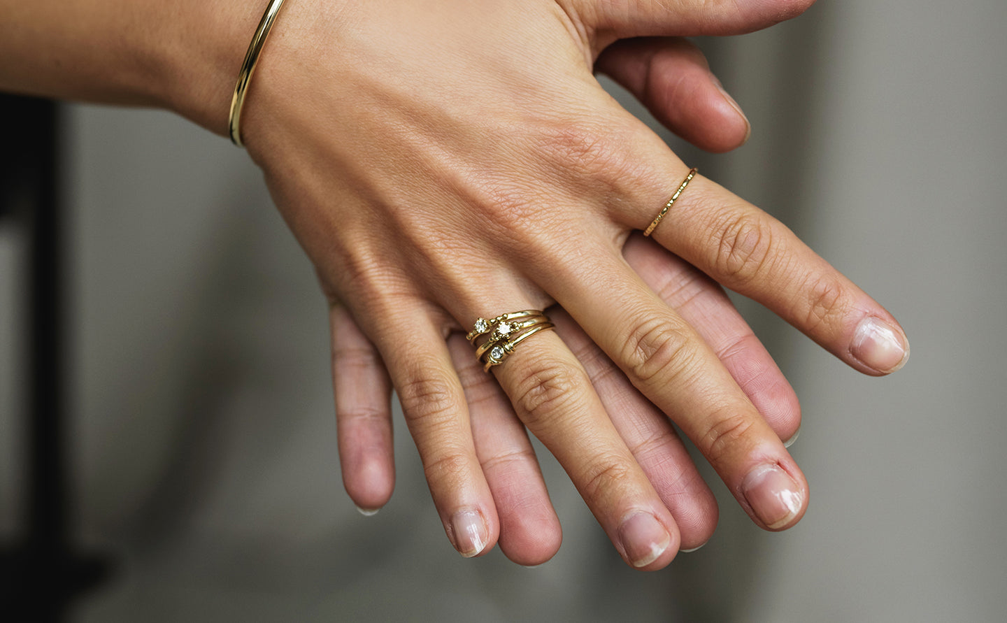 Schitteren in Stijl: Ontdek de Pracht van Echt Gouden Sieraden