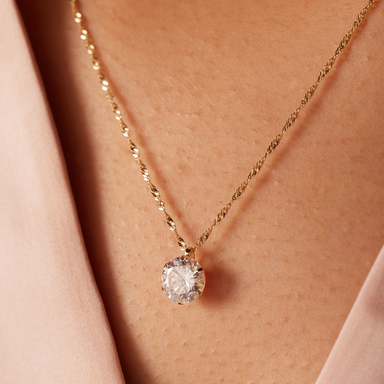 Schitterende Gouden Ketting Hanger: Een Tijdloos Symbool van Klasse
